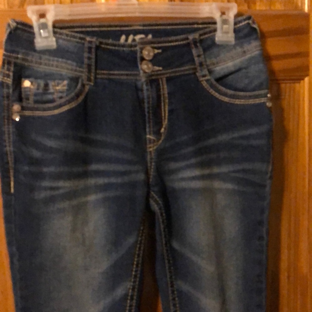 Wallflower size 3 medium wash